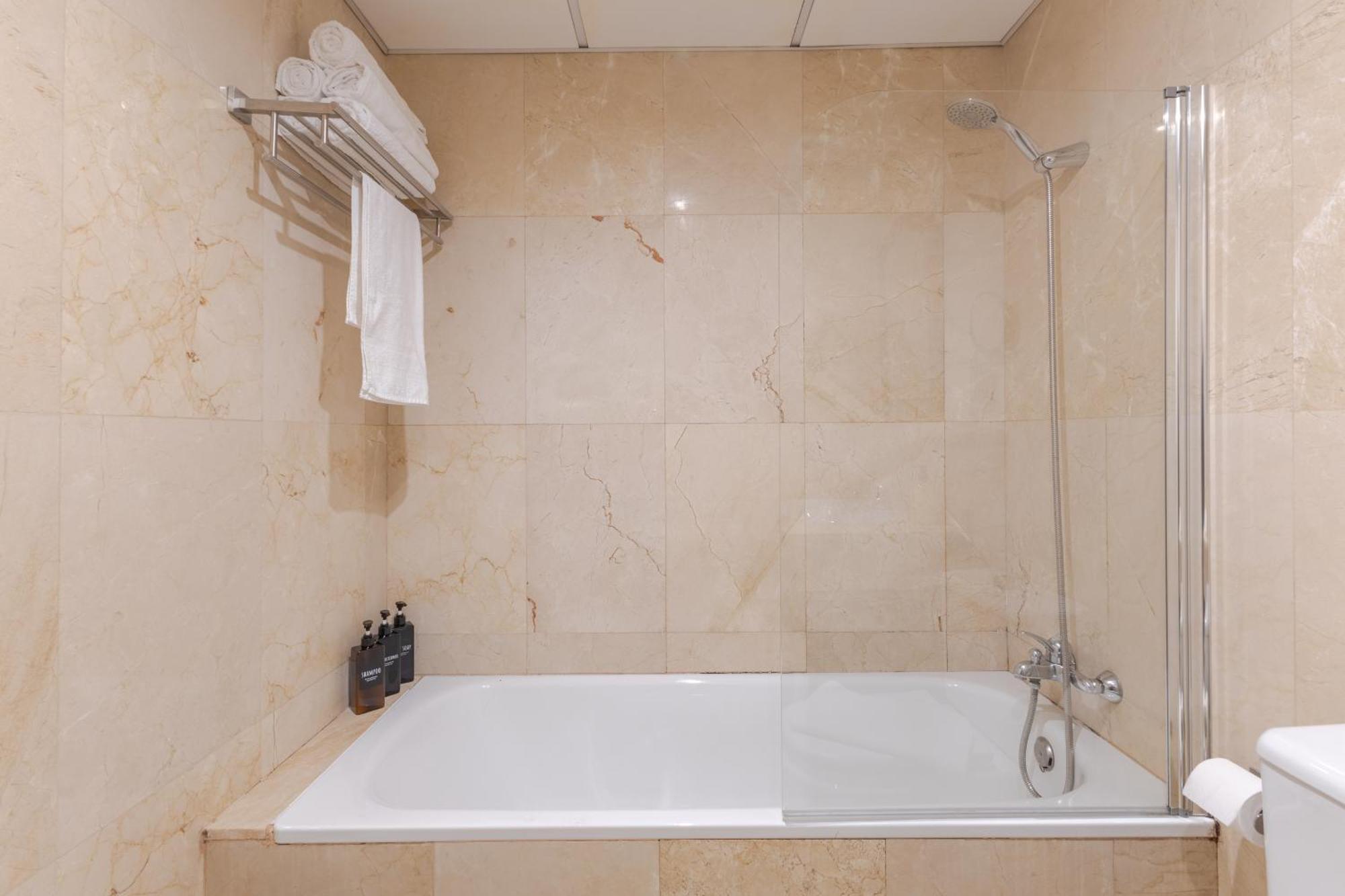 מדריד Mad Coco Aparts & Suites Centro Sol מראה חיצוני תמונה