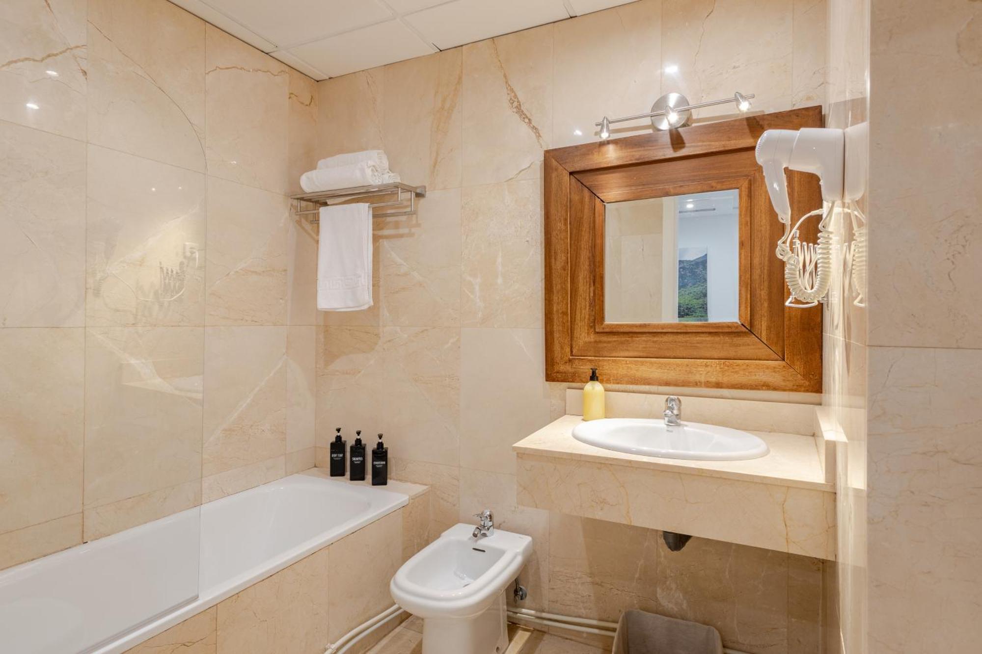 מדריד Mad Coco Aparts & Suites Centro Sol מראה חיצוני תמונה